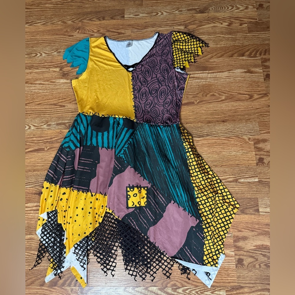 Tim Burton Nightmare Before Christmas Sally Dres Halloween Costume Size 1X - Picture 10 of 15
